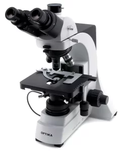 میکروسکوپ ازمایشگاهی