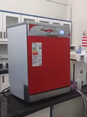 ماشین شستشو آزمایشگاهی